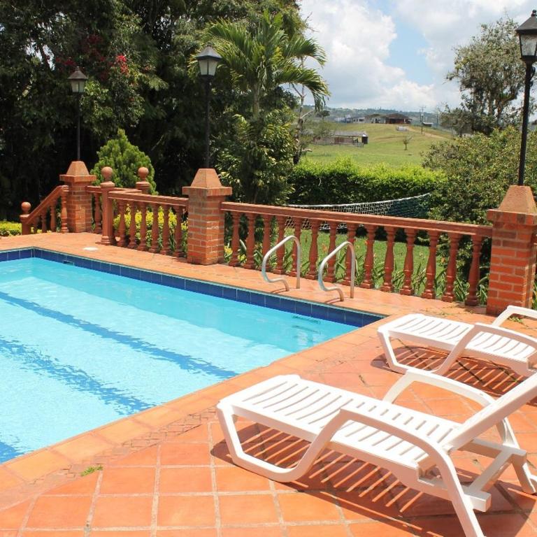 Hermosa Finca "Rancho 4Js" - Casa - 3