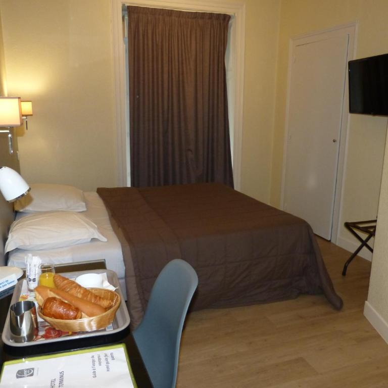 Hôtel Terminus - Chambre Double Standard - 5