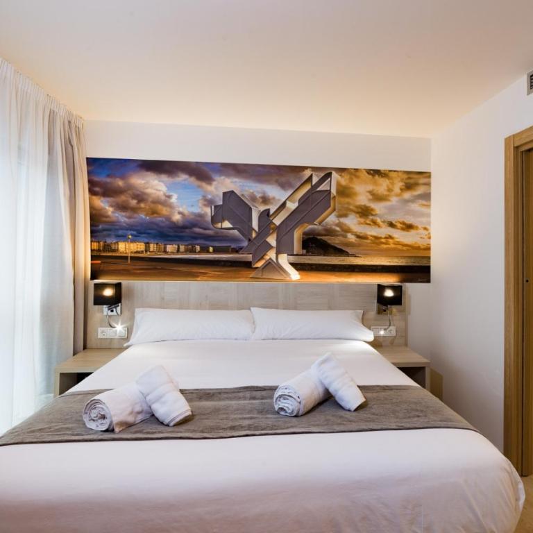 Atotxa Rooms - Habitación Doble Superior con vistas a la ciudad - 1 o 2 camas - 4