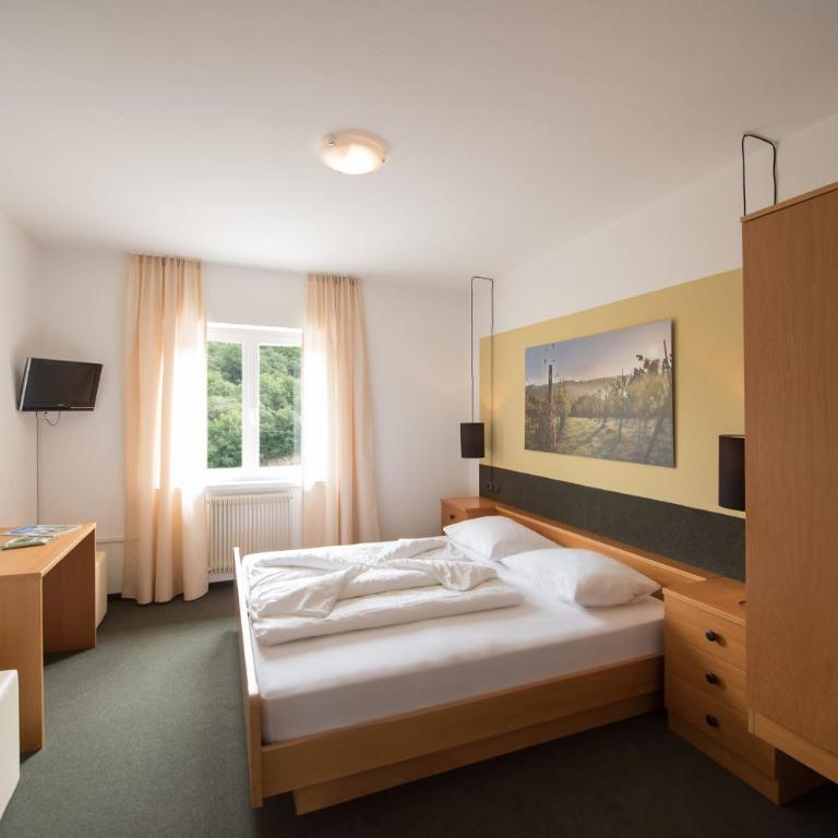 Hotel Sigmundskron - Camera Matrimoniale Standard - 4