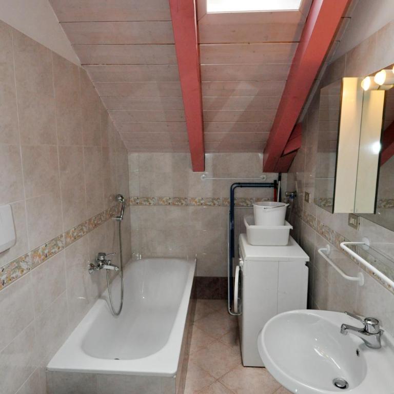 Casa Azzurra - Appartamento Grande con 2 Camere da Letto - 8