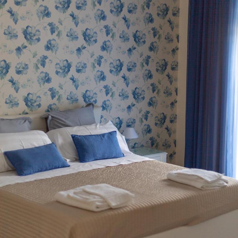 B&B Attico 160 - Deluxe Room - 3