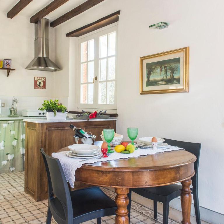 Valuable rustic Tuscan swimming pool, breathtaking view of Camaiore - Villa - 14
