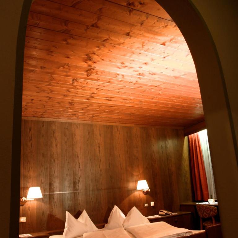 Hotel Weisses Lamm - Camera Tripla - 1