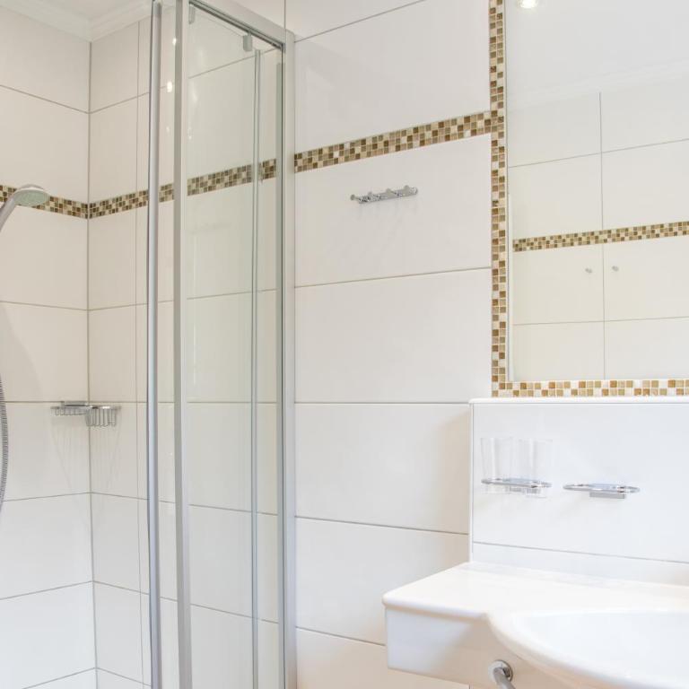 Hotel Gell - Comfort Doppelzimmer - 6