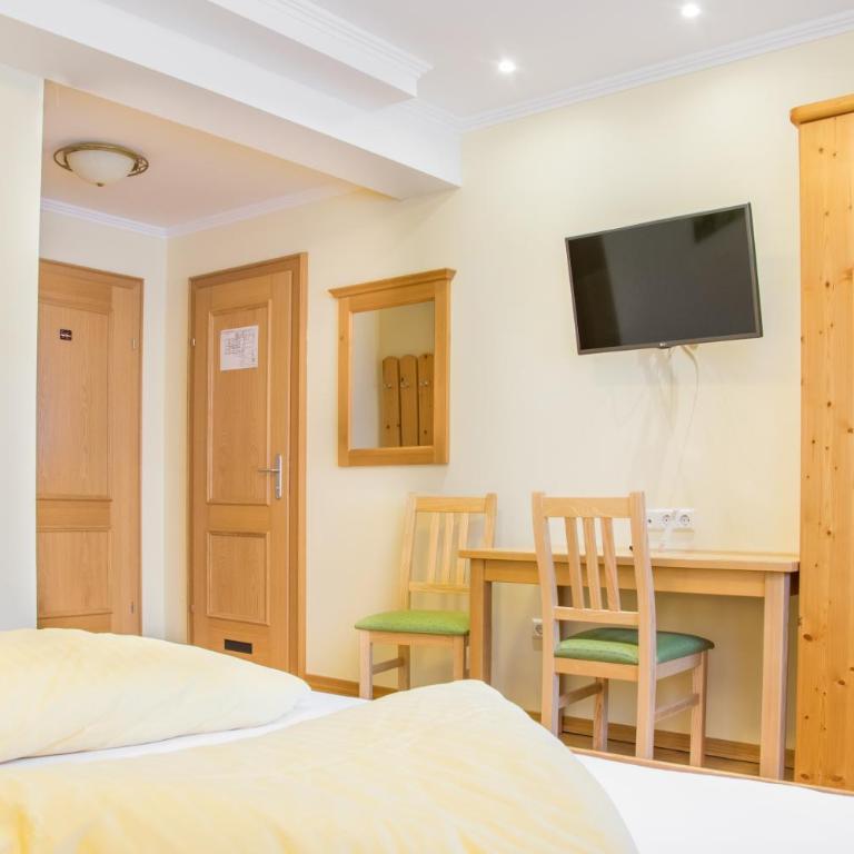 Hotel Gell - Comfort Doppelzimmer - 3