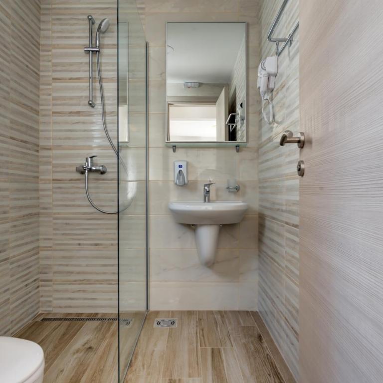 Al Mare apartments Budva - Standardni Apartman - 1