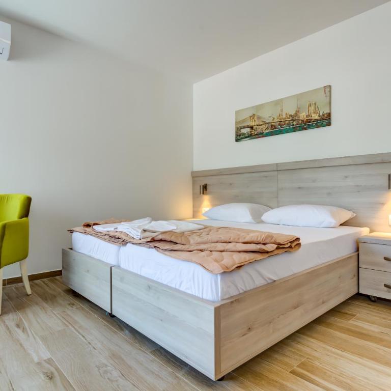 Al Mare apartments Budva - Apartman - 6