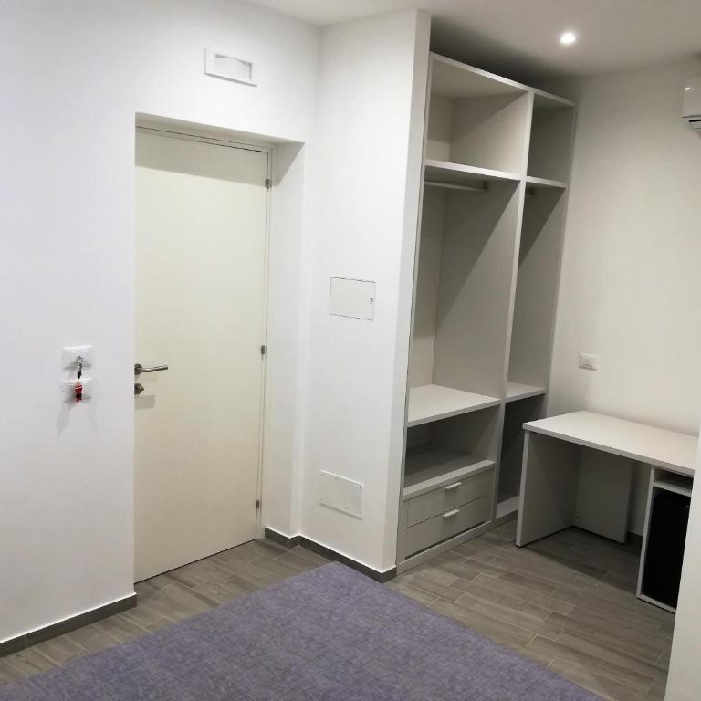 B&B Marconi - Chambre Double avec Salle de Bains Privative - 2