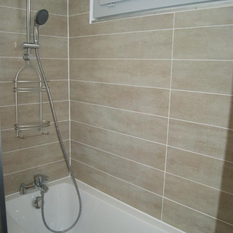 Jordan, proche centre, wifi, linge, produits, ménage, - Apartamento Estudio - 24