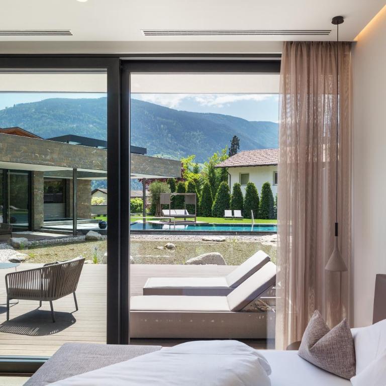 Klein Fein Hotel Anderlahn - Deluxe Suite mit Kingsize-Bett - 3