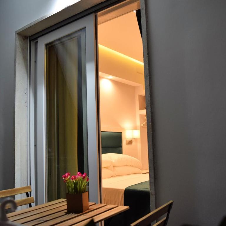 Gea suite - Deluxe Double Room with Balcony - 18