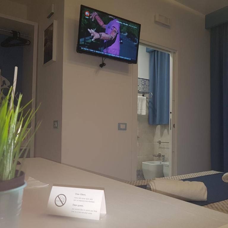B&B Aloe Comfort Rooms - Camera Matrimoniale Piccola con Patio - 16