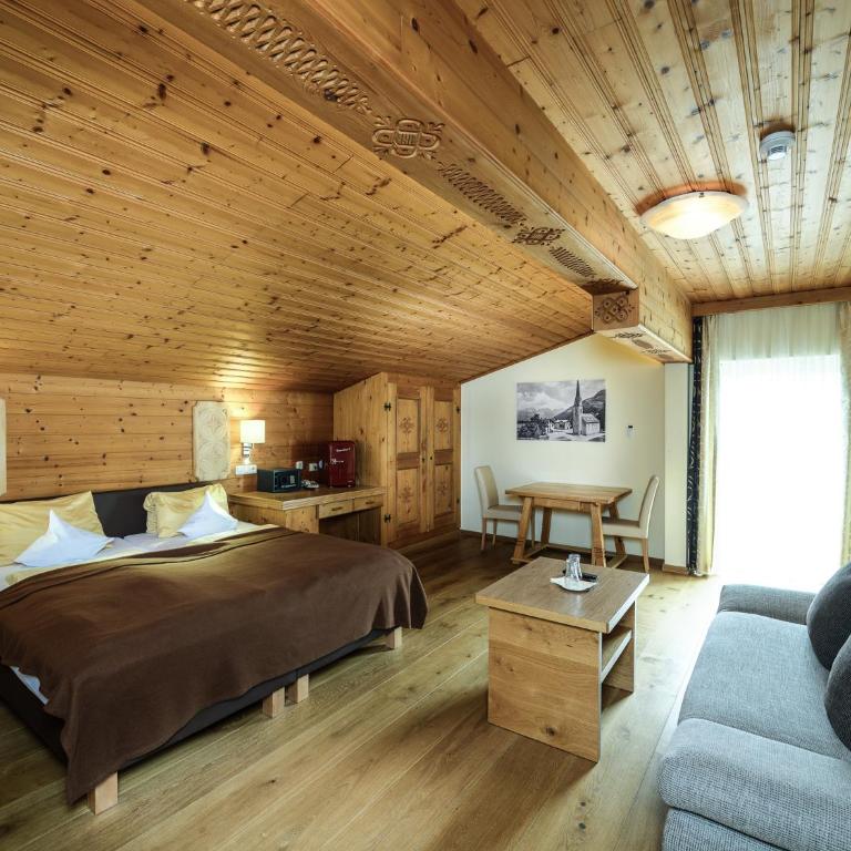 Hotel Victoria - Comfort Doppelzimmer mit Balkon - 2