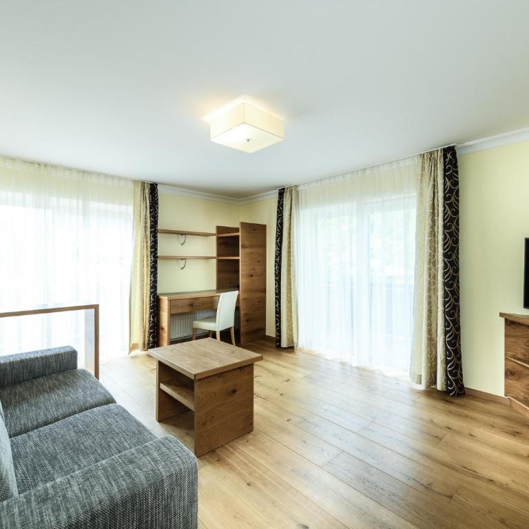 Hotel Victoria - Apartment mit 1 Schlafzimmer - 4