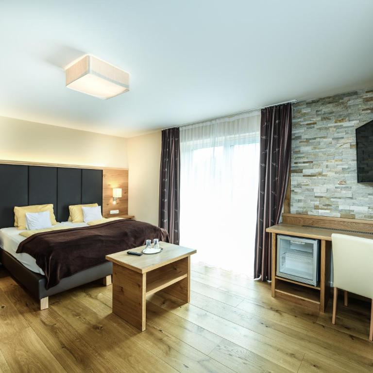 Hotel Victoria - Superior Doppelzimmer - 2