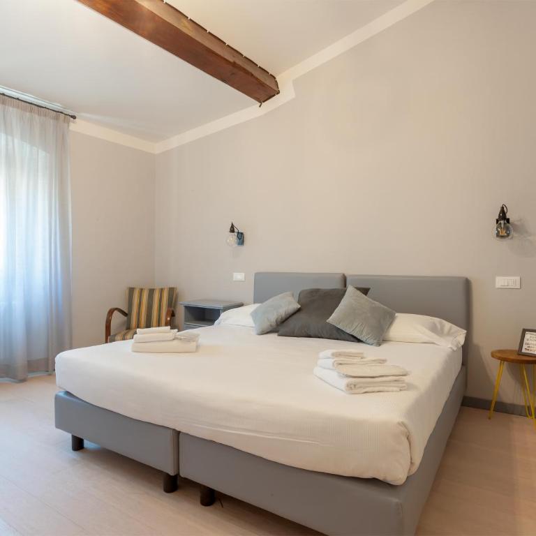 Santo Spirito Venti - Design Rooms in Florence near Ponte Vecchio & Palazzo Pitti - Camera Tripla Deluxe - 6