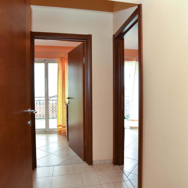 Vila Hortenzija - Apartment with Sea View - 13