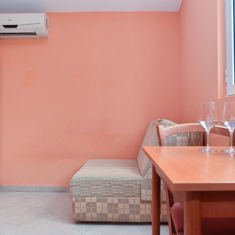 Vila Hortenzija - Studio Apartment with Sea View - 8
