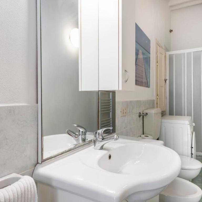La Lupa Capitolina (100 meters from the tower) - One-Bedroom Apartment - 6