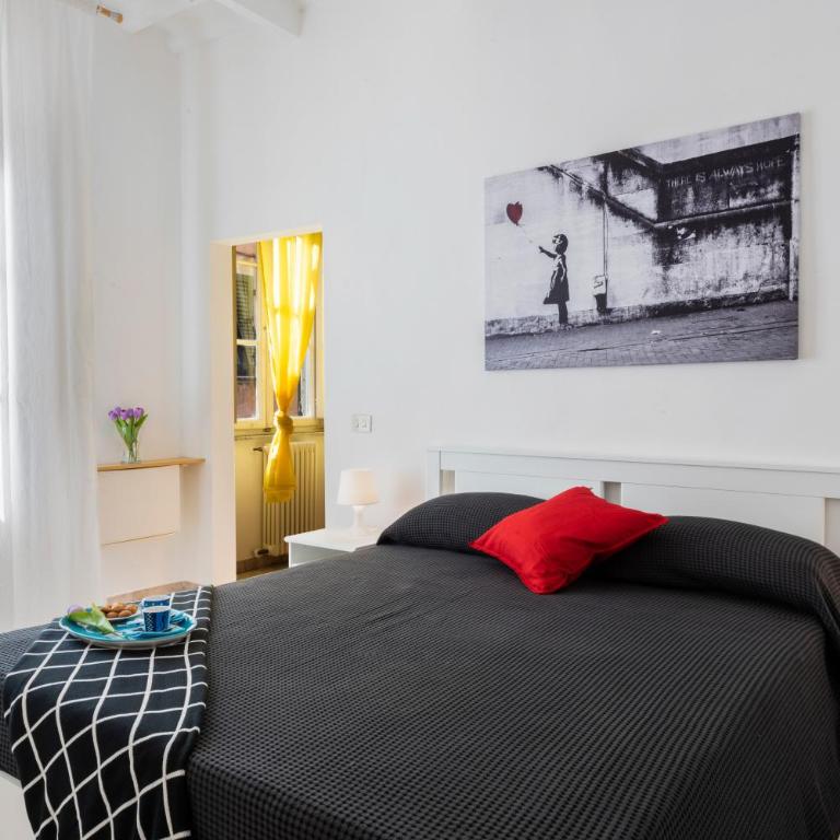 La Lupa Capitolina (100 meters from the tower) - One-Bedroom Apartment - 1
