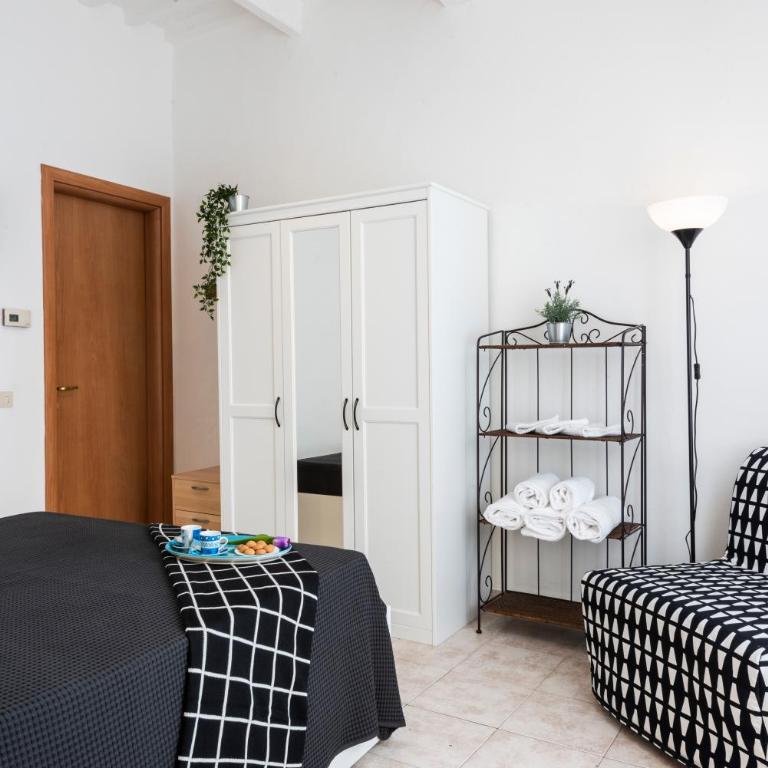 La Lupa Capitolina (100 meters from the tower) - One-Bedroom Apartment - 32
