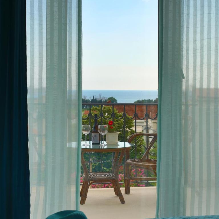 Aparthotel Monterria - One-Bedroom Apartment - 2