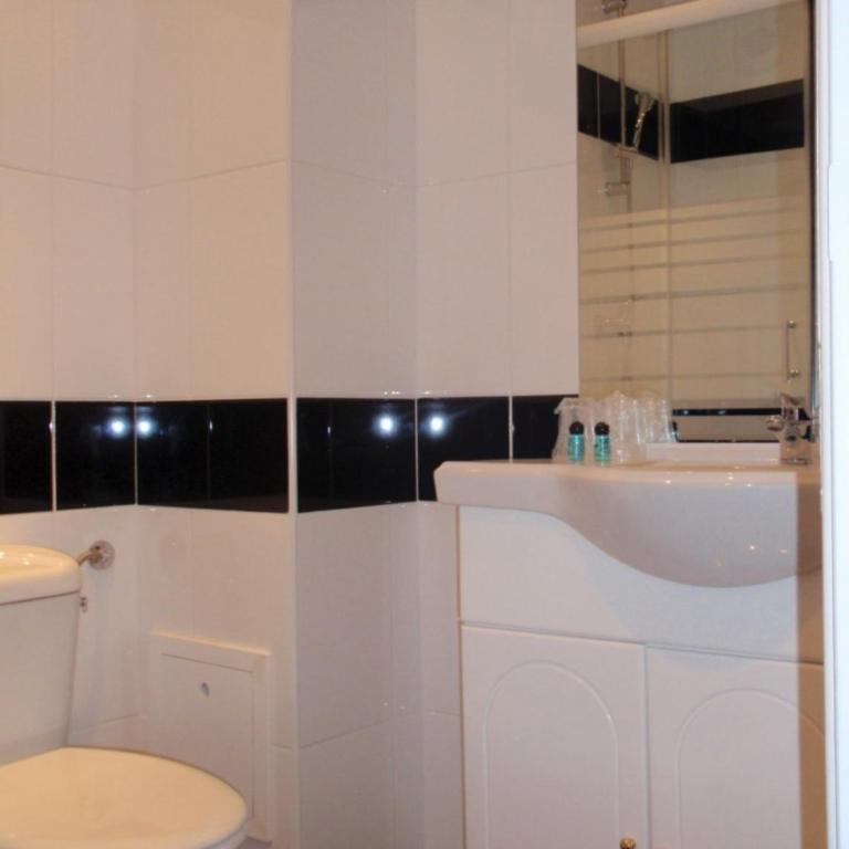 Luxelthe - Chambre Double - 24