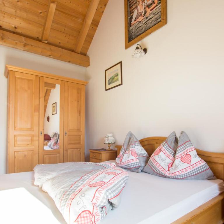 Ferienhof Margarethengut - Apartment Attersee mit 1 Schlafzimmer und Seeblick - 1