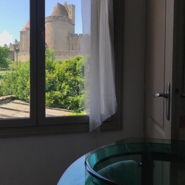 La Rapière - Chambre Double - Vue sur Ville Médiévale - 3
