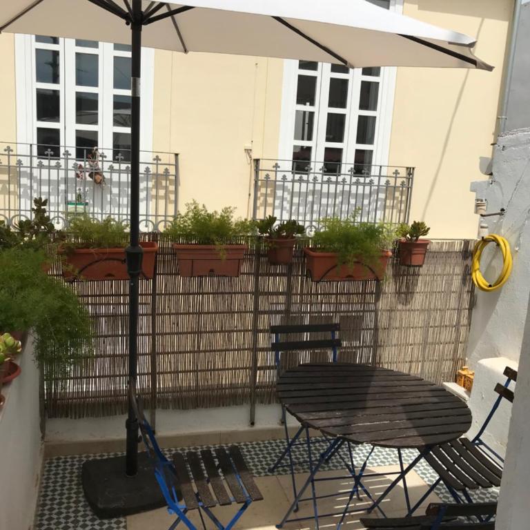 Atico En El Centro - Apartment with Terrace - 2