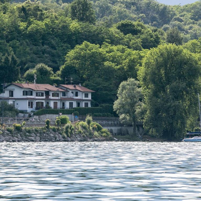 Casa Vacanze La Nautica - Appartamento con Vista Lago - 14