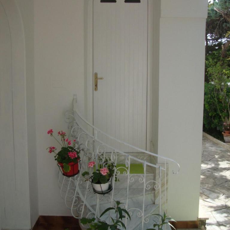 B&B Il Villino Torre Dell'Orso - Camera Matrimoniale con Balcone - 29