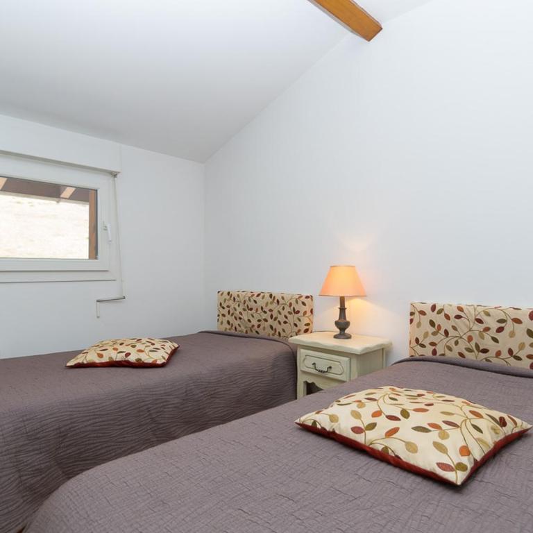 La Pastorale - Zweibettzimmer mit eigenem Bad außerhalb des Zimmers - 1