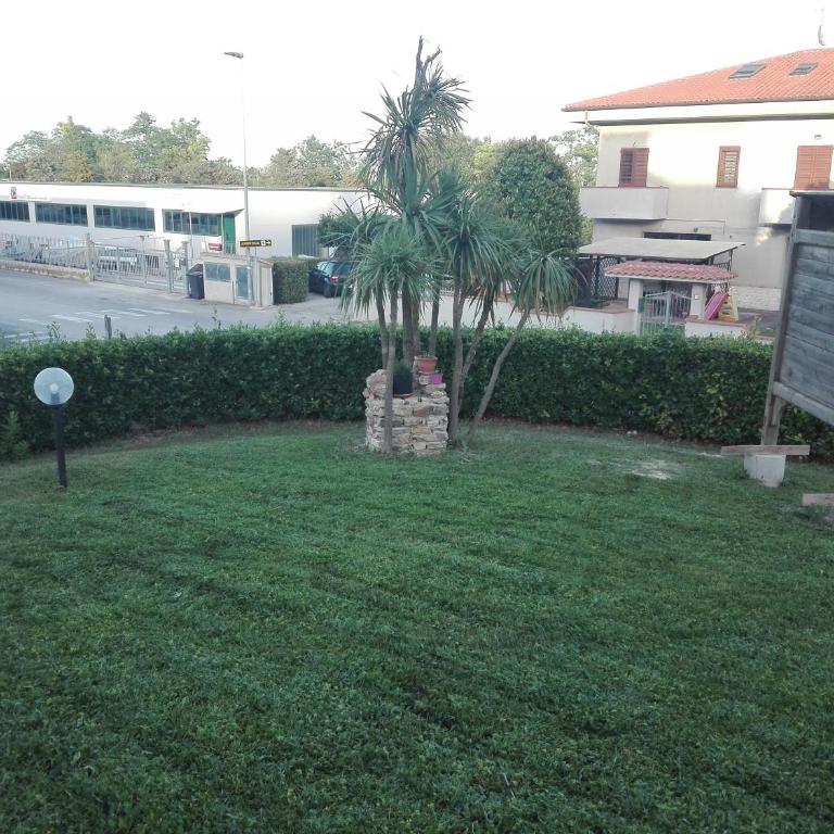 Affittacamere Villa Zelinda - Camera Matrimoniale con Letto Supplementare - 5