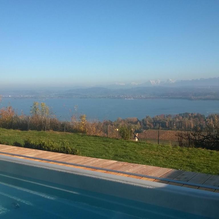 Swiss Borzoi House - Doppelzimmer mit Seeblick - 16