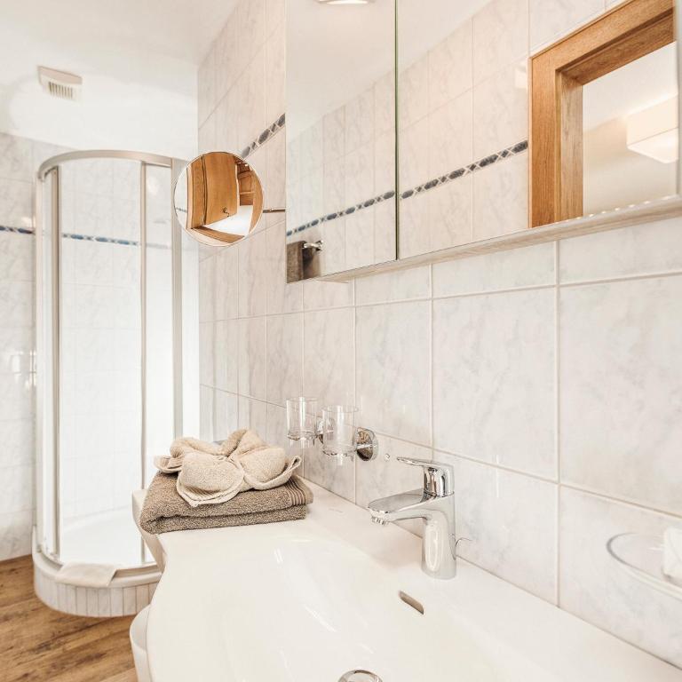 Gästehaus Oblasser - Kleines Doppelzimmer - 3