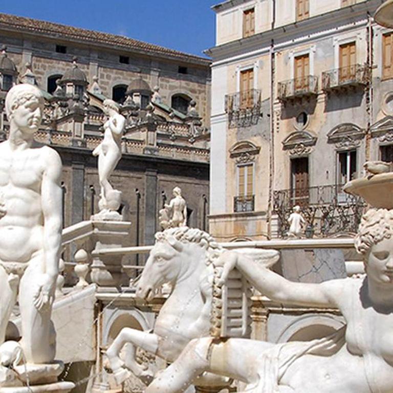 Palazzo Filangeri di Amorosa - Appartamento con Balcone - 23