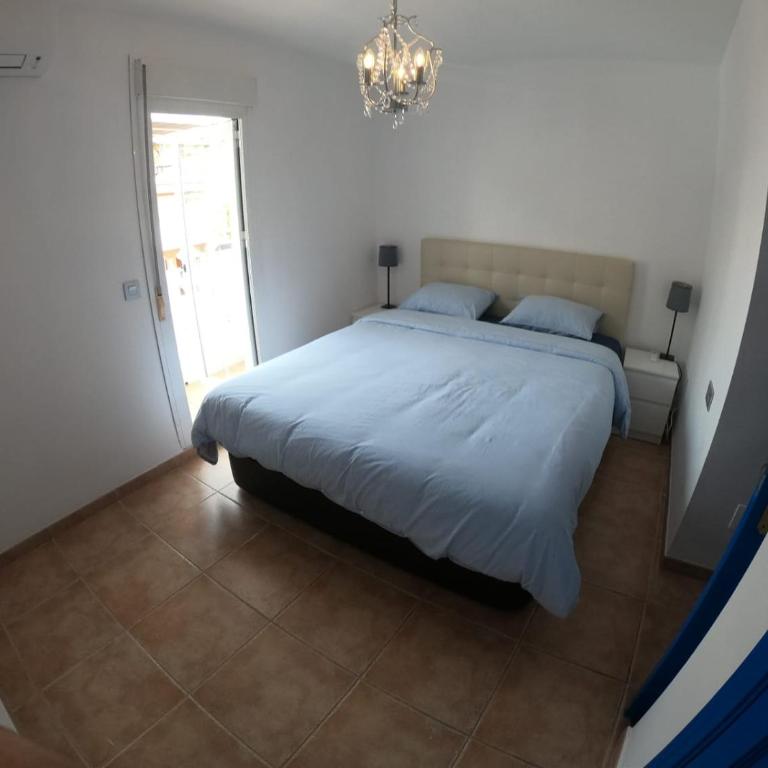 Private townhouse with roof terrace close to the beach - Vacation Home - 10