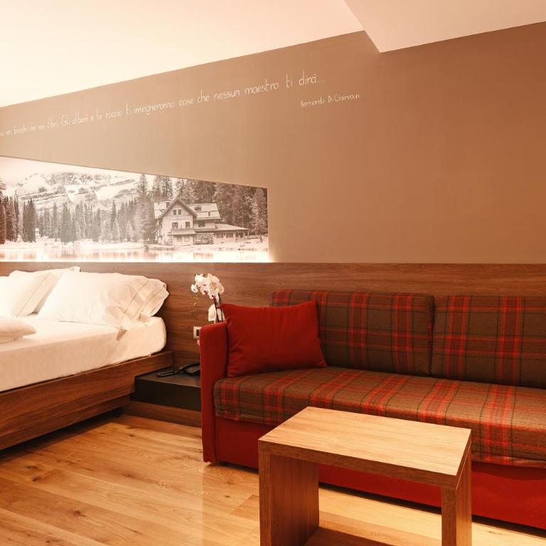 Dolomeet Boutique Hotel - Junior Suite with Balcony - 7