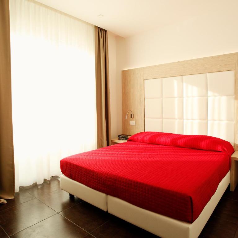 Hotel Fantasy - Double or Twin Room - 6
