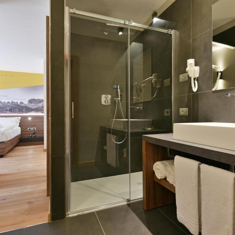Dolomeet Boutique Hotel - Deluxe Suite With Panoramic View - 6