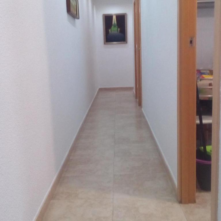 Habitaciones privadas Alicante centro - Double Room with Shared Bathroom - 12