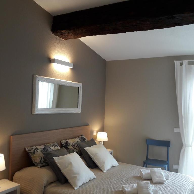 Santa Marta Rooms - Vernazza - Two-Bedroom Suite with Terrace - 22