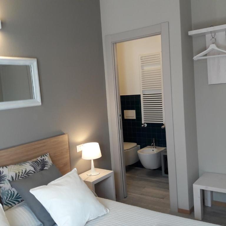 Santa Marta Rooms - Vernazza - Double Room with Terrace - 16