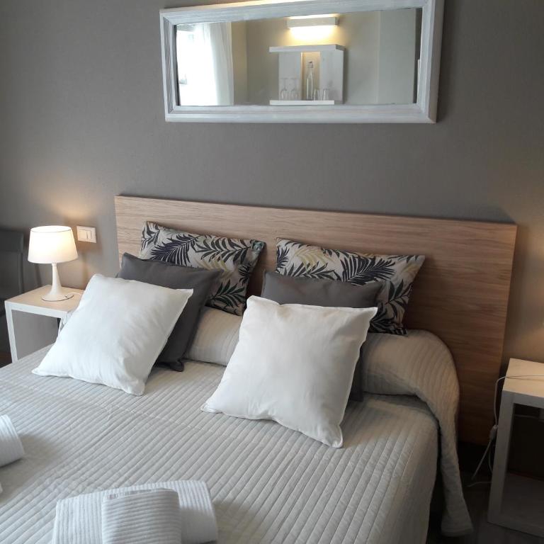 Santa Marta Rooms - Vernazza - Double Room with Terrace - 3