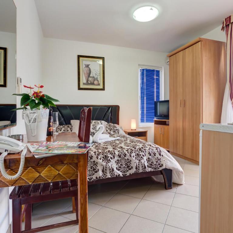 Villa Jadranka Sutomore - Apartman sa Balkonom - 3