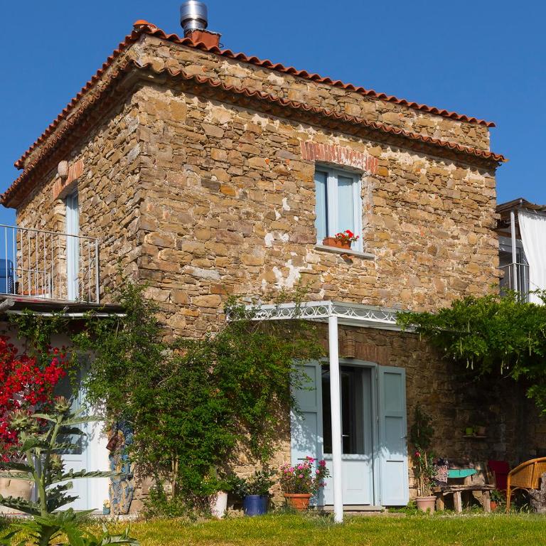 Impietra - One-Bedroom House - 1