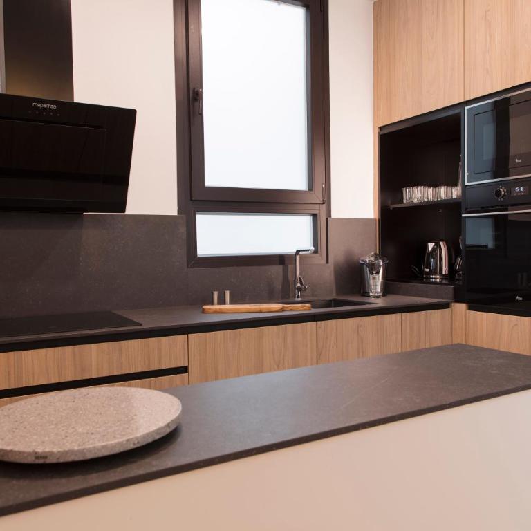 FLORIT FLATS - Chic and Central in a lively but quiet area All walking distance - Apartment - 14