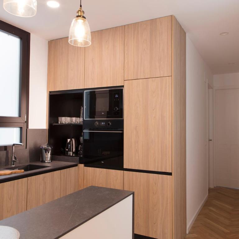 FLORIT FLATS - Chic and Central in a lively but quiet area All walking distance - Apartment - 15